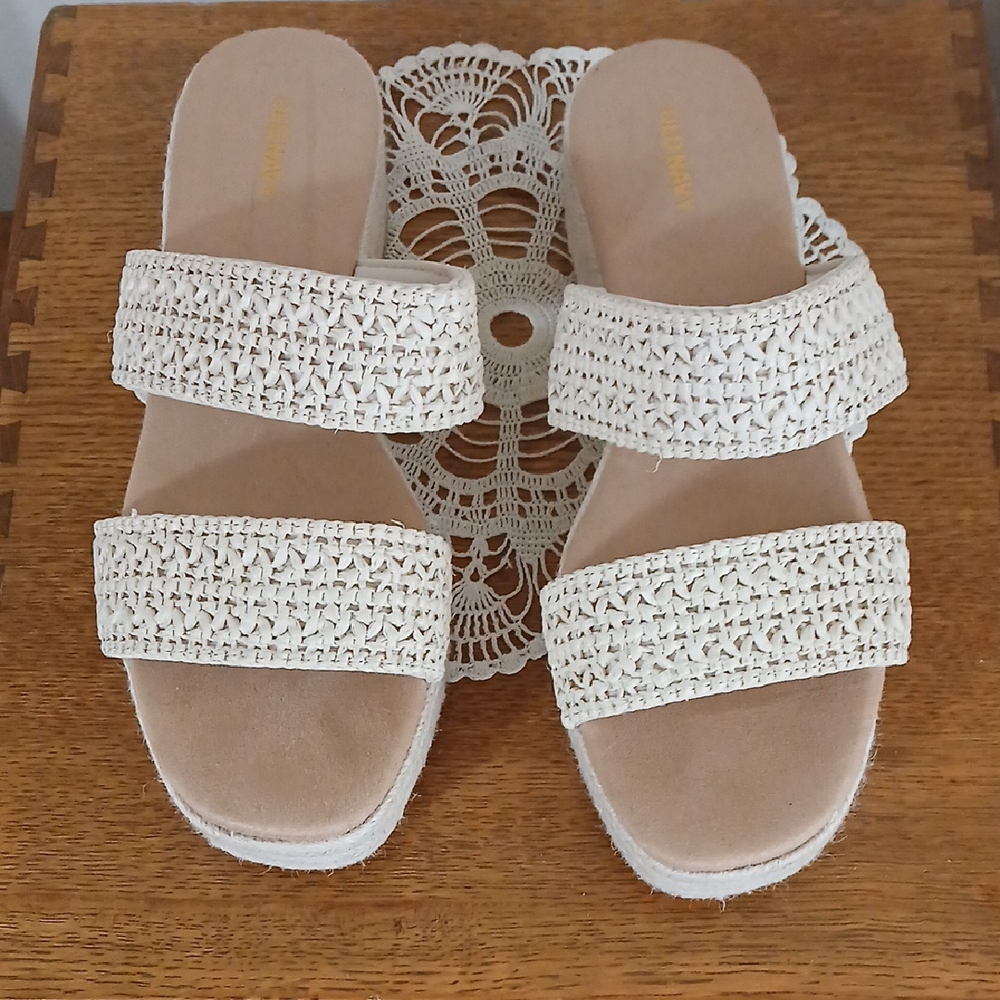 Old Navy Espadrille 9.5